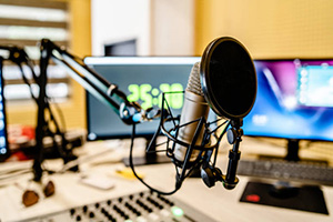 Sala Podcast. Ops Houve um Problemas